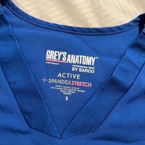 Grey’s Anatomy S scrub top